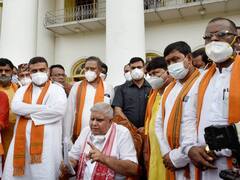 WB Politics: 50 विधायकों संग राज्यपाल से मिले शुभेंदु, बीजेपी के 20 से अधिक MLA की गैरमौजूदगी से तेज हुई राजनीतिक अटकलें