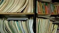 રાજ્યમાં પાઠ્યપુસ્તકની સર્જાયેલી અછત અંગે શિક્ષણ વિભાગના નાયબ નિયામકે શું કહ્યું?,જુઓ વીડિયો