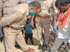 आगरा: बोरवेल से बच्चे को निकाला गया सुरक्षित, NDRF ने कहा- नियमों का उल्लंघन करने वालों के खिलाफ कार्रवाई हो
