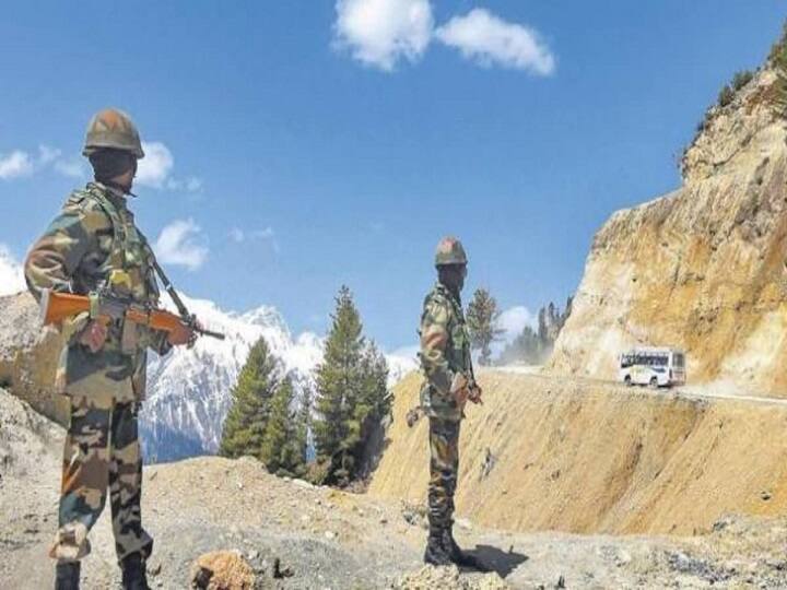 Defence intelligence agencies warned Indian Army over threat from Chinese mobile phones Border Dispute: मोबाइल के जरिए चीन कर रहा जासूसी? खुफिया एजेंसियों ने सैनिकों को चेताया