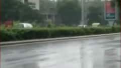 સમાચાર શતકઃ સુરત શહેરના વાતાવરણમાં જોવા મળ્યો પલટો, લોકોને ગરમીથી મળી રાહત