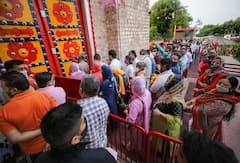 IN PICS | Markets, Malls Open Across The Country; Here's How India Is Responding To Unlock Guidelines