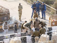 Farmers Protest 2021: किसानों का पक्का डेरा Ghazipur Border पर मजबूत घेरा| Mudde Ki Baat