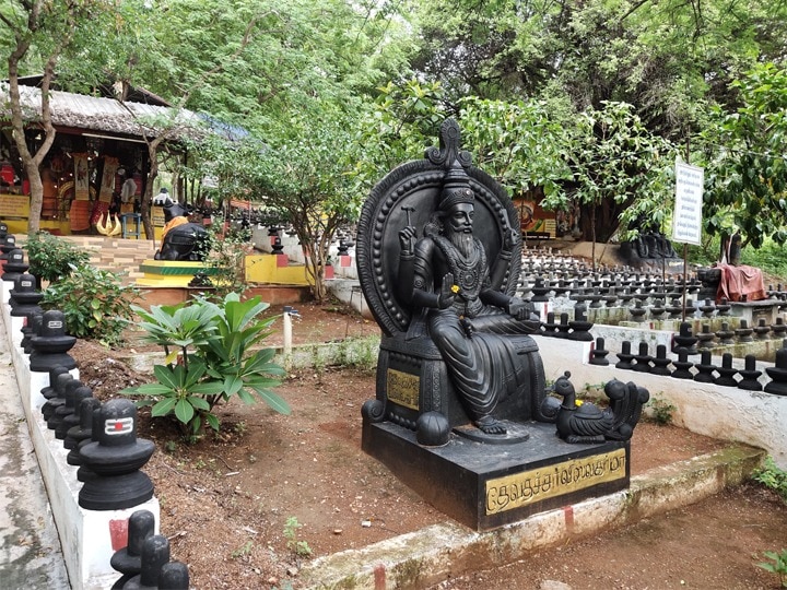 Kodi Lingam Temple: சுற்றுலா மட்டுமல்ல பக்தியும்தான்! சுருளி அருவிக்கு மற்றொரு அடையாளமும் இருக்கு..!