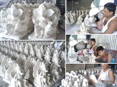 photo : कुंभारवाडे बाप्पाच्या तयारीत मग्न, यंदा तरी आर्थिक चाक फिरण्याच्या आशेवर तीन महिने आधी पासून मूर्ती बनविण्यास सुरुवात!