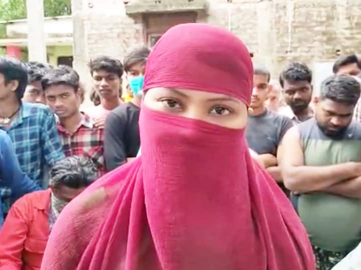 बिहारः प्रेमी के घर पहुंचकर प्रेमिका ने किया बवाल, भरी पंचायत में कहा- शादी तो इसी से करुंगी