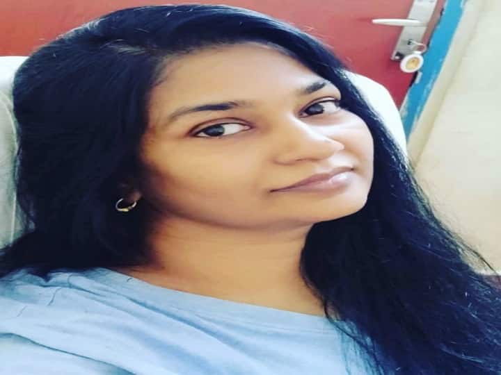 DMK functionaries are threatening to kill says Actor Aadhira Pandialakshmi 