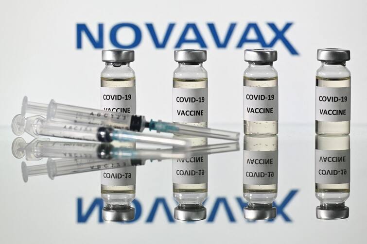 Serum Institute of India plans to start clinical trials of the Novavax shot for children in July नोवावैक्स वैक्सीन का वयस्कों पर प्रभावी असर देखने के बाद अब बच्चों पर जुलाई में परीक्षण कर सकती है सीरम इंस्टीट्यूट