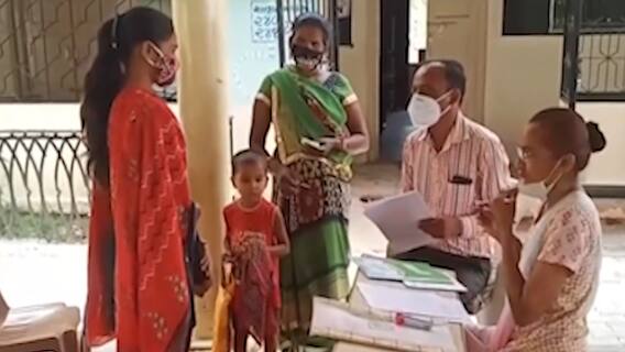 Bhavnagar: નગર પ્રાથમિક શિક્ષણ સમિતીની બેદરકારીથી વિદ્યાર્થીઓ પાઠ્યપુસ્તક વિહોણા, જુઓ વીડિયો