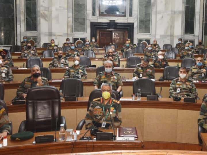 Indian Army To Hold 4-Day Commanders Conference strating from today Commanders Conference: LAC पर तनाव के बीच आज से 4 दिवसीय कमांडर्स कॉन्फ्रेंस, सीमाओं की सुरक्षा पर होगा मंथन