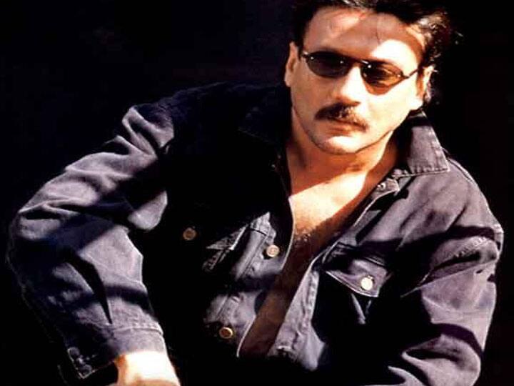 बॉलीवुड एक्टर जैकी श्रॉफ एक बड़े एंटरटेनर हैं. उन्होंने हाल ही में एक टॉक-शो में अपनी जिंदगी से जुड़े कई खुलासे किए थे.