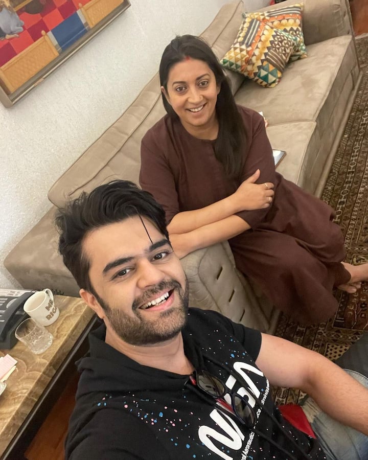 The popular host thanked TV's 'Tulsi' for warmly welcoming him to her house. He wrote, 