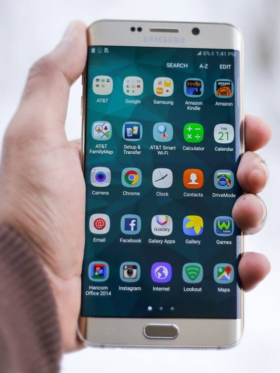 अपने Smartphone की परफॉर्मेंस सुधारें