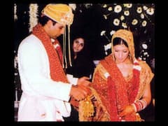 Wedding Album: अपनी शादी में दुल्हनिया ट्विंकल संग खूब नाचे थे अक्षय कुमार, बेटी के कन्यादान पर भावुक हो गए राजेश खन्ना और डिंपल कपाड़िया