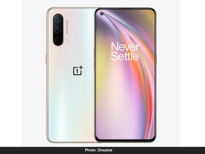 OnePlus Nord CE च्या 6GB रॅम आणि 128GB स्टोरेज असणाऱ्या व्हेरियंटची किंमत 22,990 रुपये आहे. तर 8GB रॅम आणि 128GB स्टोरेज असणाऱ्या व्हेरियंटची किंमत 24,999 रुपये आहे. तर 12GB रॅम आणि 256GB स्टोरेज असणाऱ्या व्हेरियंटची किमत 27,999 रुपये निश्चित करण्यात आली आहे.
