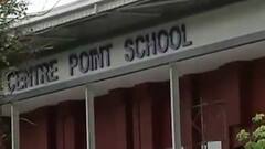 कोरोनामुळे शिक्षणसंस्था अडचणीत, संस्था चालकांवर शाळा विकण्याची वेळ, विद्यार्थ्यांचंही नुकसान