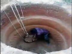 Viral: जब शख्स ने अकेले ही कर डाली कुएं की खुदाई, यूजर्स बोले 'आत्मनिर्भर भारत'