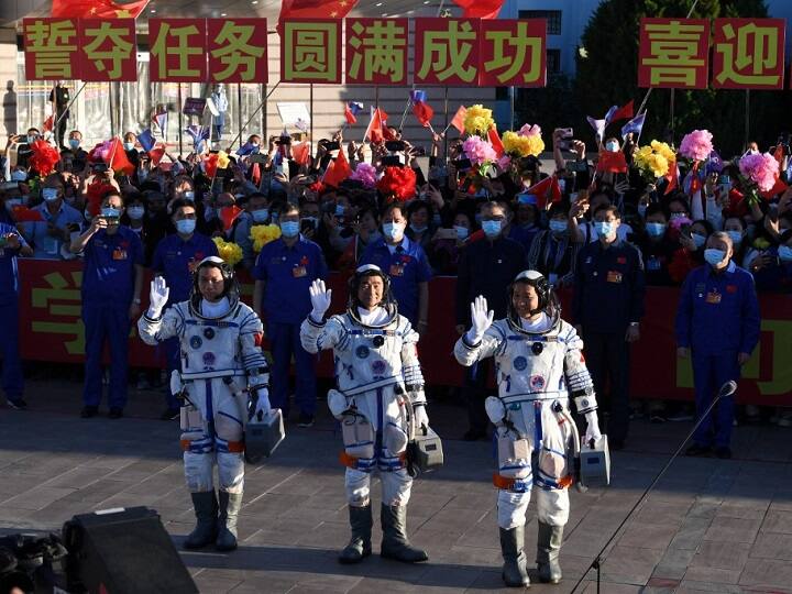 China Successfully Launches Crewed Mission For Space Station Construction China Successfully Launches Crewed Mission For Space Station Construction