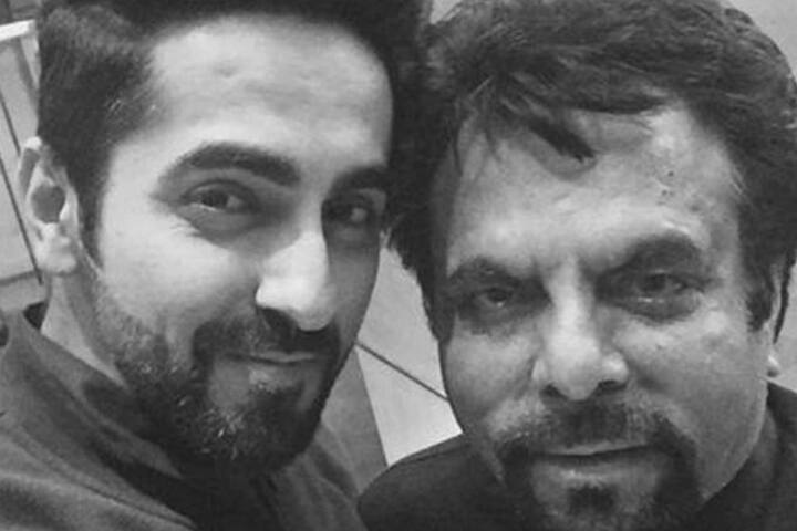 आयुष्मान खुराना जो आज बॉलीवुड का एक जाना-माना है. उनका दूर-दूर तक इस इंडस्ट्री से कोई ताल्लुक नहीं था. दर्शकों के दिलों को जीतने के लिए आयुष्मान ने लंबे लक्त तक संघर्ष किया है. अपनी एक पोस्ट में, उन्होंने बताया था कि, कैसे उनके पिता ने इस सफर में उन्हें हिम्मत दी थी. उन्होंने लिखा था कि, एक कम आत्मविश्वास वाले बच्चे से आपने मुझे लोगों के व्यक्ति में बदल दिया. आपका उत्साह मुझे जीवन के प्रति और अधिक उत्साहित करता है. हर चीज के लिए शुक्रिया पापा.