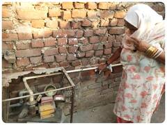 बढ़ती गर्मी के बीच दिल्ली में पानी की भारी किल्लत, जल संकट से जूझ रहे हैं लोग