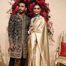 Katrina kaif से Kiara Advani तक, इन 6 एक्ट्रेस ने Golden Saree पहनकर लूटी महफिल