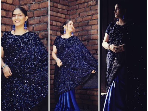 Sapna Choudhary Photos: नीली साड़ी में खूबसूरती दिखाकर हरियाणवी सिंगर ने बरपाया फैंस पर कहर, देखें तस्वीरें Sapna Choudhary Photos: नीली साड़ी में खूबसूरती दिखाकर हरियाणवी सिंगर ने बरपाया फैंस पर कहर, देखें तस्वीरें