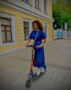 ਸਾੜੀ ਪਾ ਕੇ ਮਾਸਕੋ ਘੁੰਮਣ ਨਿਕਲੀ Taapsee Pannu, ਤਸਵੀਰਾਂ ਦੇਖ ਕੇ ਫੈਨਸ ਹੋਏ ਫਿਦਾ