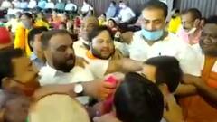 Kanpur: चलते सदन में भिड़े पार्षद-अधिकारी, जबरन माला पहनाना पड़ा महंगा