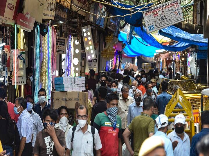 Restrictions will be relaxed in Maharashtra from today, Read What's On, What's Off? Maharashtra Unlock : आजपासून महाराष्ट्रात निर्बंध शिथील होण्याची अंमलबजावणी होणार! वाचा काय सुरु, काय बंद?