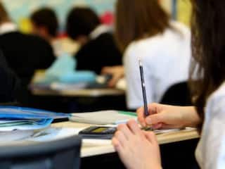 WB Admission 2021: সায়েন্স নিয়ে একাদশে ভর্তি হতে গেলে লাগবে কত শতাংশ বিষয়ভিত্তিক নম্বর? বিজ্ঞপ্তি জারি সংসদের
