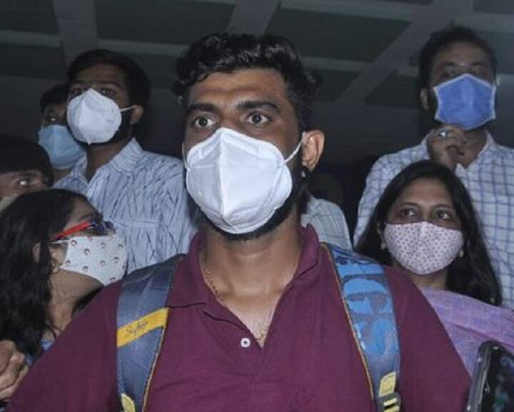 Jamnagar covid hospital isue : now big news about accused and flat use for scam Jamnagar: ' સાહેબ ' ફ્રેશ થવાનું કહીને કર્મચારીના રૂમની ચાવી લઈ જતા ને છોકરીઓ સાથે શરીર સુખ માણતા.........