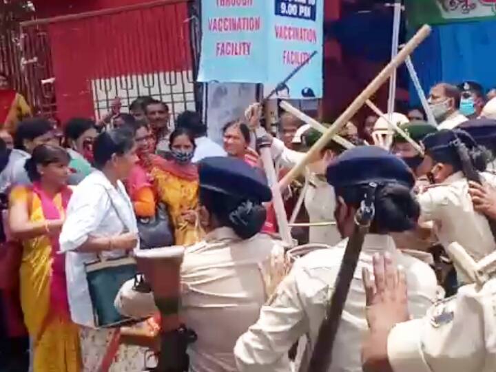 बिहारः स्वास्थ्यकर्मियों की बहाली रद्द होने पर मुजफ्फरपुर में हंगामा, महिला अभ्यिर्थियों पर लाठीचार्ज