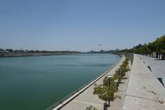 गुजरात: मशहूर साबरमती नदी में मिला कोरोना वायरस, जांच में सभी सैंपल संक्रमित मिले