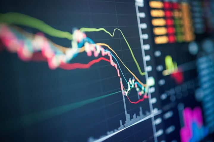 Stock Market Update: हरे निशान में खुलने के बाद शेयर बाजार में जारी है उठापटक, TATA समूह के शेयरों में शानदार तेजी