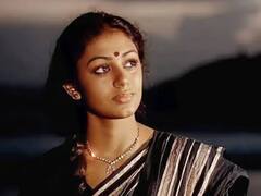 Malayalam actress Shobana: கண்ணால் ஒரு சேதி சொல்லும் சுந்தரி - நடிகர் ஷோபனா சூப்பர் க்ளிக்ஸ்