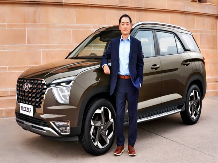 Hyundai Alcazar Launched At Rs 16.3 Lakh, Here's All You Need To Know About Configuration, Features & More Hyundai Alcazar Launched At Rs 16.3 Lakh, Here's All You Need To Know About Configuration, Features & More