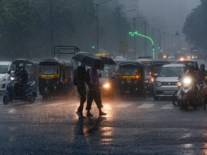 Weather Update: Today Chance Of Heavy Rain In Eastern Parts Of UP, Know  Weather Condition | Weather Update: यूपी के पूर्वी हिस्सों में आज भारी  बारिश की संभावना, जानिए मौसम का हाल