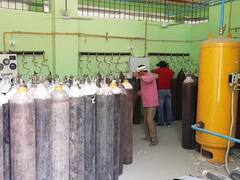 बिहारः कोरोना मरीजों की ‘सांसों’ पर आफत, गया के ANMMCH से 112 ऑक्सीजन सिलेंडर गायब