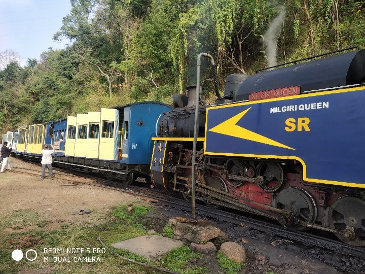 ’மச்சி ஒரு டிரிப் போலமா?’ பார்ட்-3: ‛நீலவானம்... நீயும். நானும்..’ நீலகிரி மலை இரயில் பயணம்