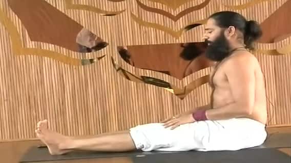 Grandmaster Akshay explains the value of yoga in everyday life | Yoga Sammelan