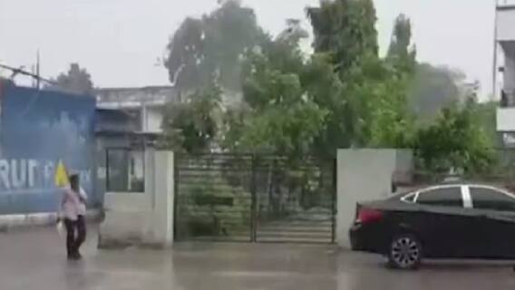 Vadodaraના સાવલીમાં ધોધમાર વરસાદ, મોટાભાગના ગામોમાં વીજ પૂરવઠો ખોરવાયો