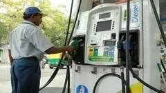 Petrol Diesel Price: એક દિવસના વિરામ બાદ આજે ફરી પેટ્રોલ-ડીઝલની કિંમત વધી, ગુજરાતમાં પેટ્રોલ કરતાં ડિઝલ મોંઘું