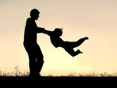 தந்தை சொல்மிக்க மந்திரமில்லை ; இனிய தந்தையர் தின வாழ்த்துக்கள்