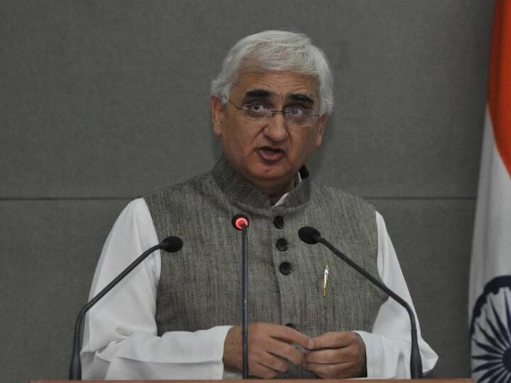 Salman Khurshid targets G 23 leader who reforms in Congress G-23 नेताओं पर सलमान खुर्शीद ने साधा निशाना, राहुल गांधी के कांग्रेस अध्यक्ष बनने के सवाल पर कही ये बात