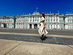 10 PICS Of Taapsee Pannu From Her Holiday In Russia Will Make You Want To Pack Your Bags