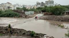 રાજકોટ શહેર અને ગ્રામ્યમાં ધોધમાર વરસાદ, શહેરના અનેક રસ્તાઓ થયા પાણી-પાણી