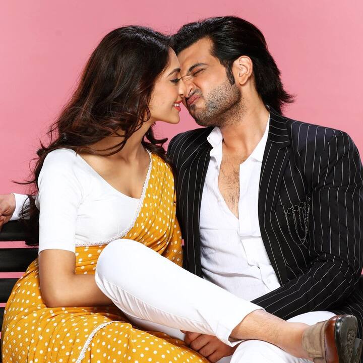 योगिता ने भी करण के इस पोस्ट पर अपना रिएक्शन दिया है. उन्होंने लिखा,