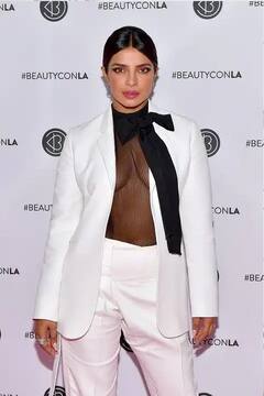 ਜਦੋਂ ਪ੍ਰਿਯੰਕਾ ਚੋਪੜਾ ਨੇ ਢਾਹਿਆ ਕਹਿਰ, ਤਸਵੀਰਾਂ ਬੋਲਦੀਆਂ