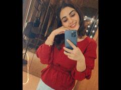 Samyuktha menon Pics: ஆழி சூழ்ந்த உலகிலே யாவும் அழகாச்சே - சம்யுக்தா மேனன் க்ளிக்ஸ்