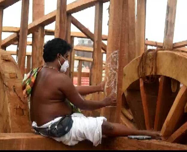 Construction work of chariots for Lord Jagannath, Lord Balabhadra & Mata Subhadra is underway in Puri Jagannath Rath Yatra 2021: 12 जुलाई से रथ यात्रा, भगवान जगन्नाथ, बलभद्र और माता सुभद्रा के रथ बनाने में जुटे कारीगर